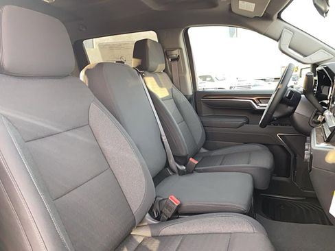 Used 2025 Chevrolet Silverado 1500 LT w/ Convenience Package II image 23