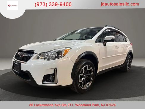 Used 2017 Subaru Crosstrek 2.0i Limited AWD/4WD image 1