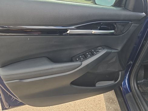 Certified 2024 Kia Seltos EX FWD image 17