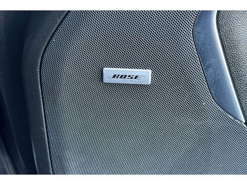 Used 2021 GMC Yukon SLT w/ SLT Premium Package image 21