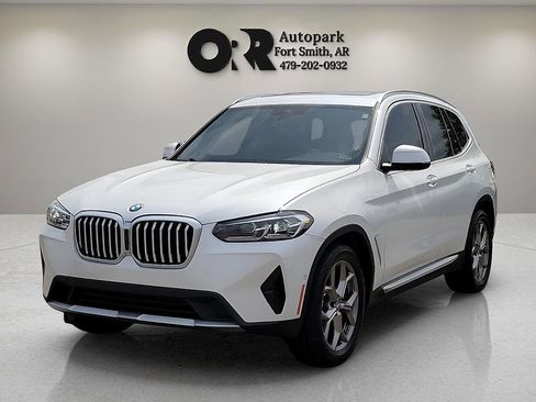Used 2023 BMW X3 sDrive30i w/ Premium Package RWD image 2