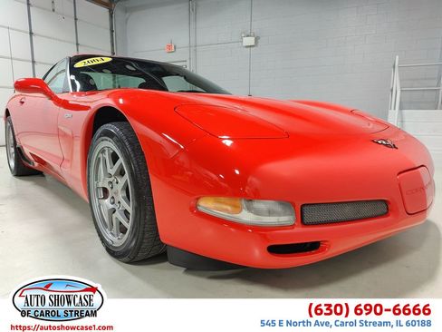Used 2004 Chevrolet Corvette Z06 w/ Memory Package RWD image 1