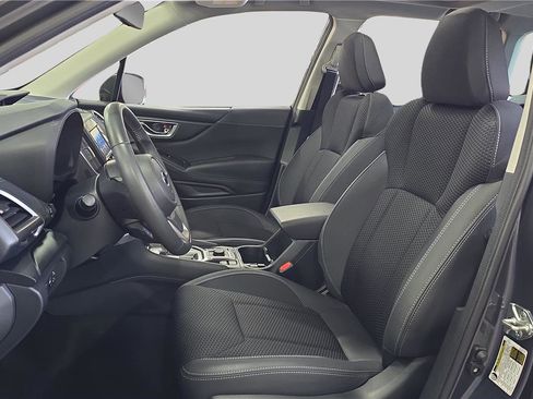 Used 2023 Subaru Forester Premium AWD/4WD image 11