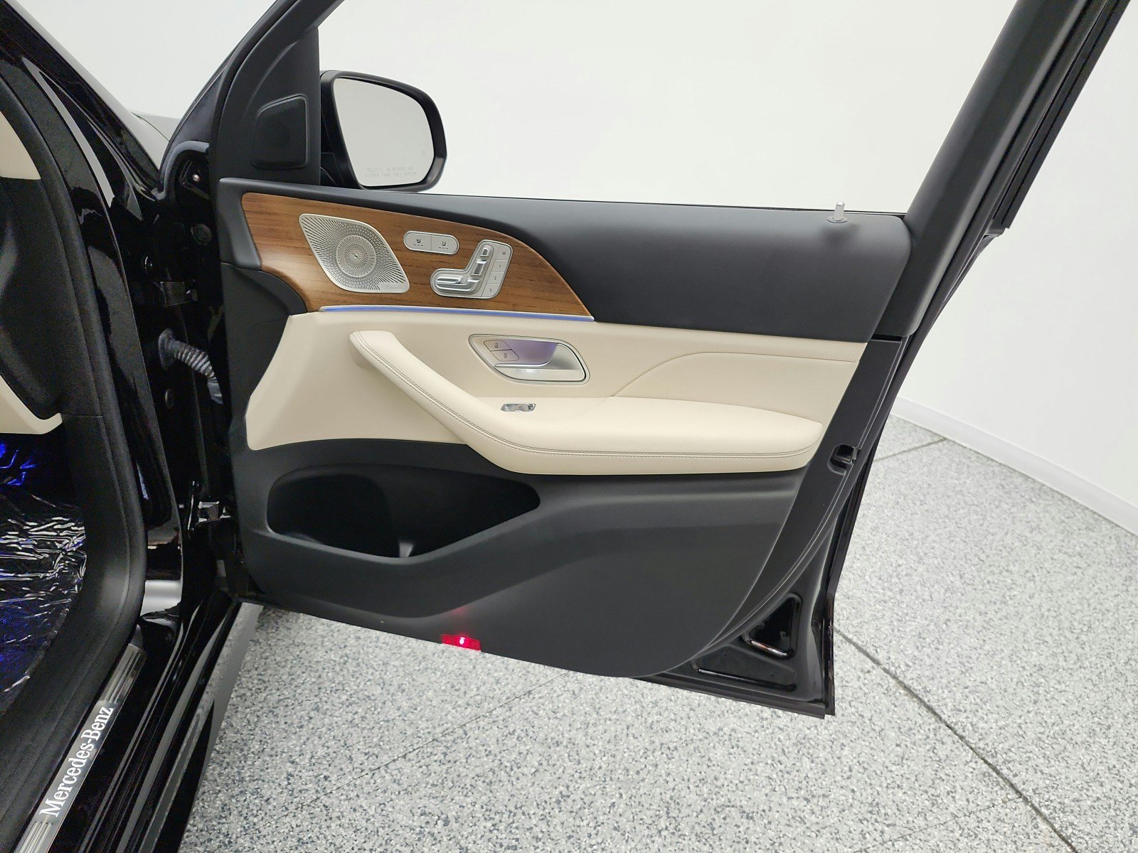 Certified 2024 Mercedes-Benz GLE 350 4MATIC image 21
