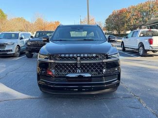 New 2025 Lincoln Navigator L Reserve w/ Jet Appearance Package video 2