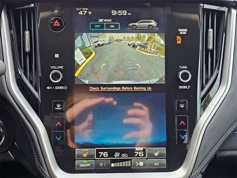 Used 2023 Subaru Outback Premium image 30