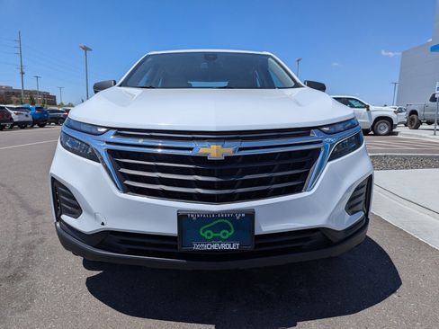 Used 2022 Chevrolet Equinox LS w/ LPO, Floor Liner Package AWD/4WD image 5