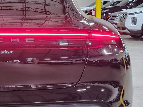 Used 2020 Porsche Taycan Turbo AWD/4WD image 22