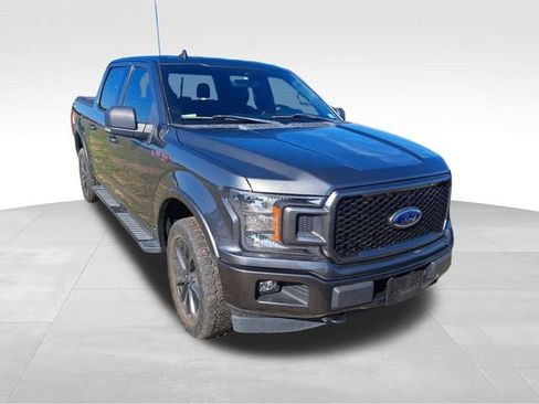Used 2019 Ford F150 XLT w/ Equipment Group 302A Luxury AWD/4WD image 3