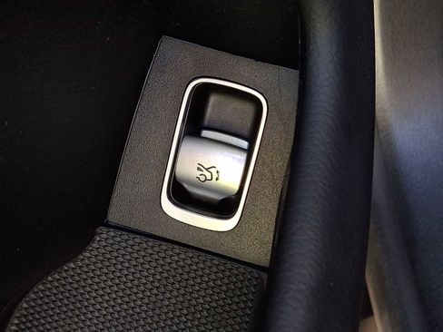Certified 2023 Mercedes-Benz EQS 580 4MATIC SUV image 24
