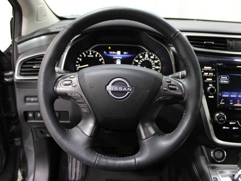 Used 2023 Nissan Murano SL w/ SL Moonroof Package image 11