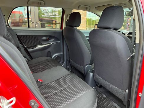 Used 2014 Scion xD FWD image 19