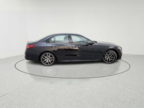 Used 2023 Mercedes-Benz C 300 Sedan image 7