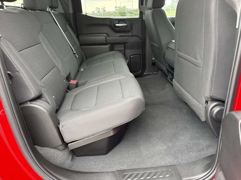 Used 2022 Chevrolet Silverado 1500 Custom w/ Safety Confidence Package AWD/4WD image 19