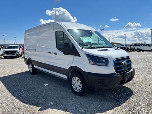 New 2025 Ford E-Transit 148 Medium Roof image 2
