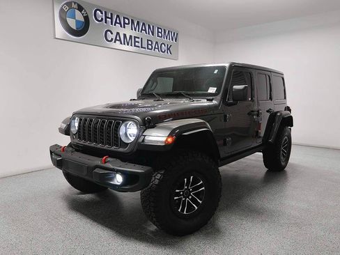 Used 2025 Jeep Wrangler Unlimited Rubicon AWD/4WD image 1