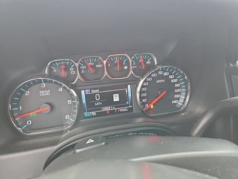 Used 2018 Chevrolet Tahoe LT AWD/4WD image 17