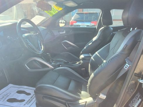 Used 2016 Hyundai Veloster Turbo image 14