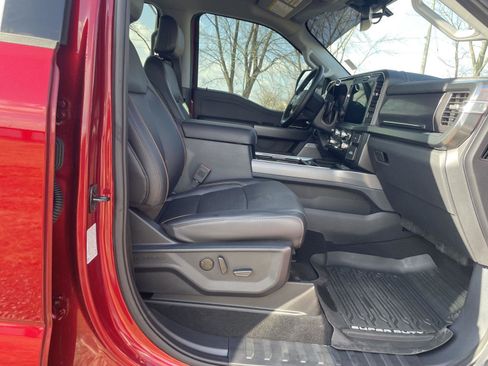 Used 2025 Ford F350 Lariat w/ Lariat Ultimate Package image 26