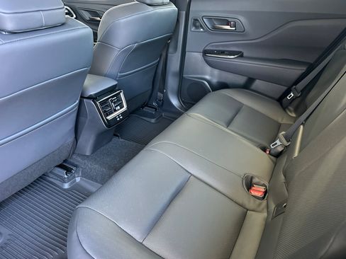 New 2026 Toyota Crown Signia AWD/4WD image 11