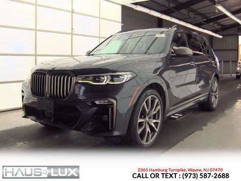 Used 2020 BMW X7 M50i w/ Dynamic Handling Package AWD/4WD image 2