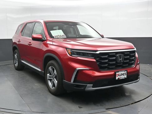 Used 2024 Honda Pilot EX-L image 6