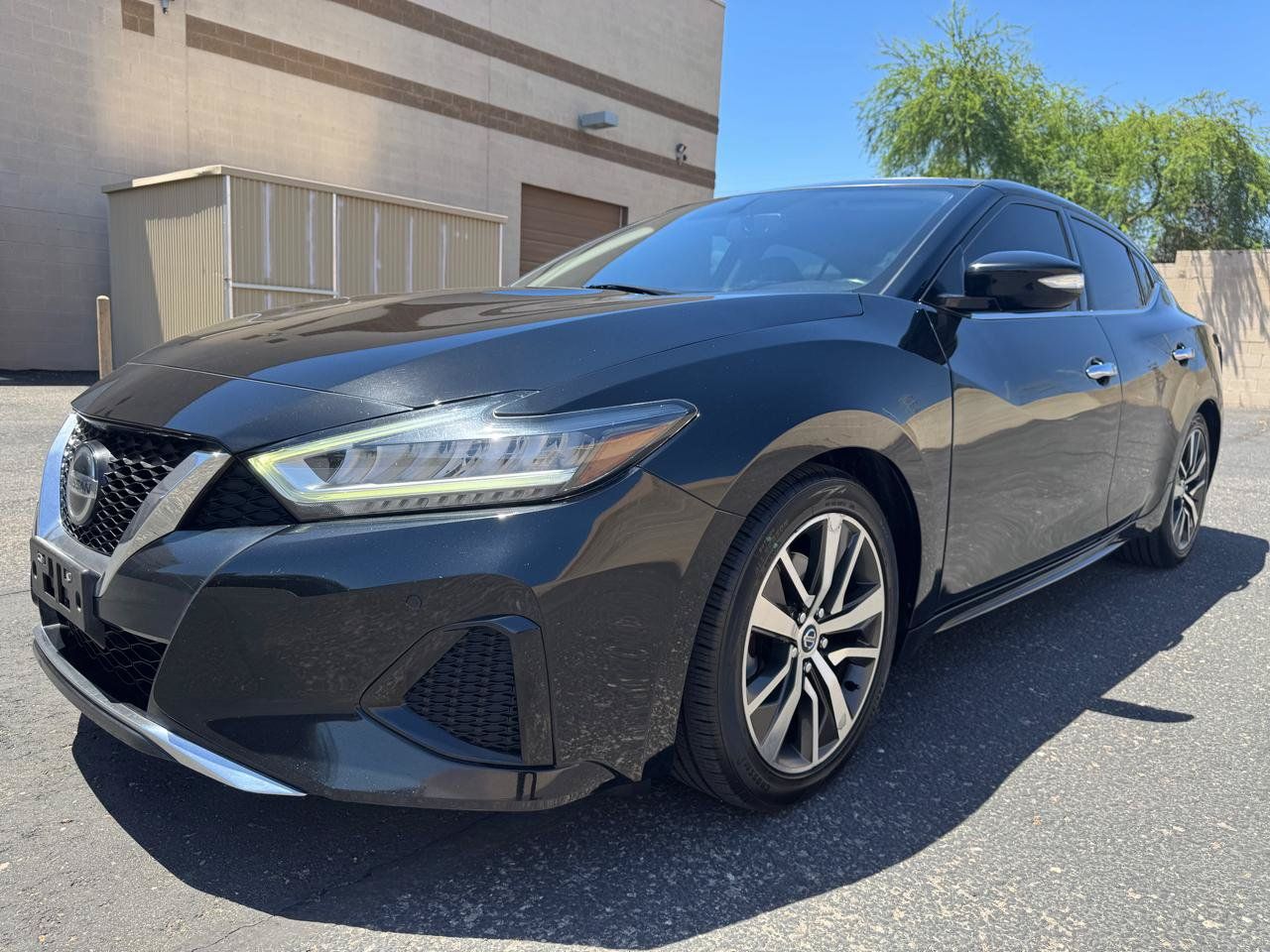 Used 2019 Nissan Maxima 3.5 SL w/ Floor Mat Group FWD image 4