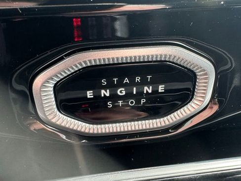 New 2026 Jeep Grand Cherokee Altitude AWD/4WD image 22