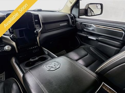 Used 2019 RAM 1500 Laramie AWD/4WD image 22