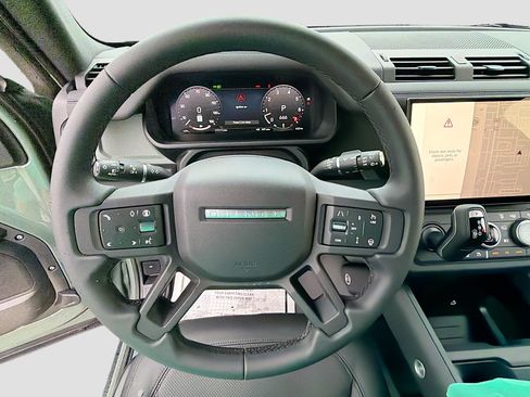 New 2026 Land Rover Defender 110 Trophy Edition AWD/4WD image 38