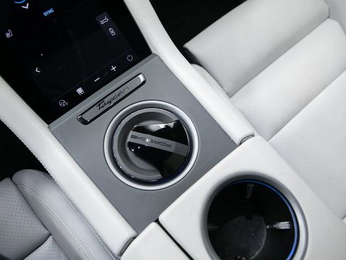 Certified 2024 Porsche Taycan GTS image 23