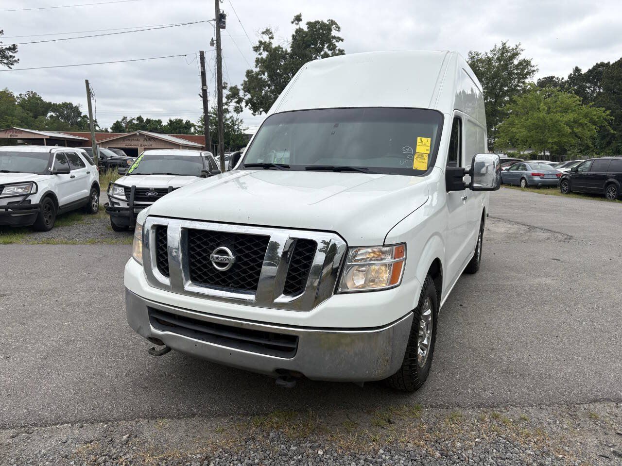 Used 2014 Nissan NV 2500 SV w/ V8 Appearance Package RWD image 3