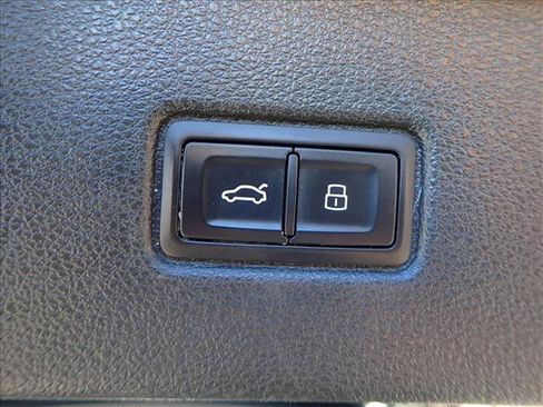 Used 2019 Audi Q7 2.0T Premium Plus image 9