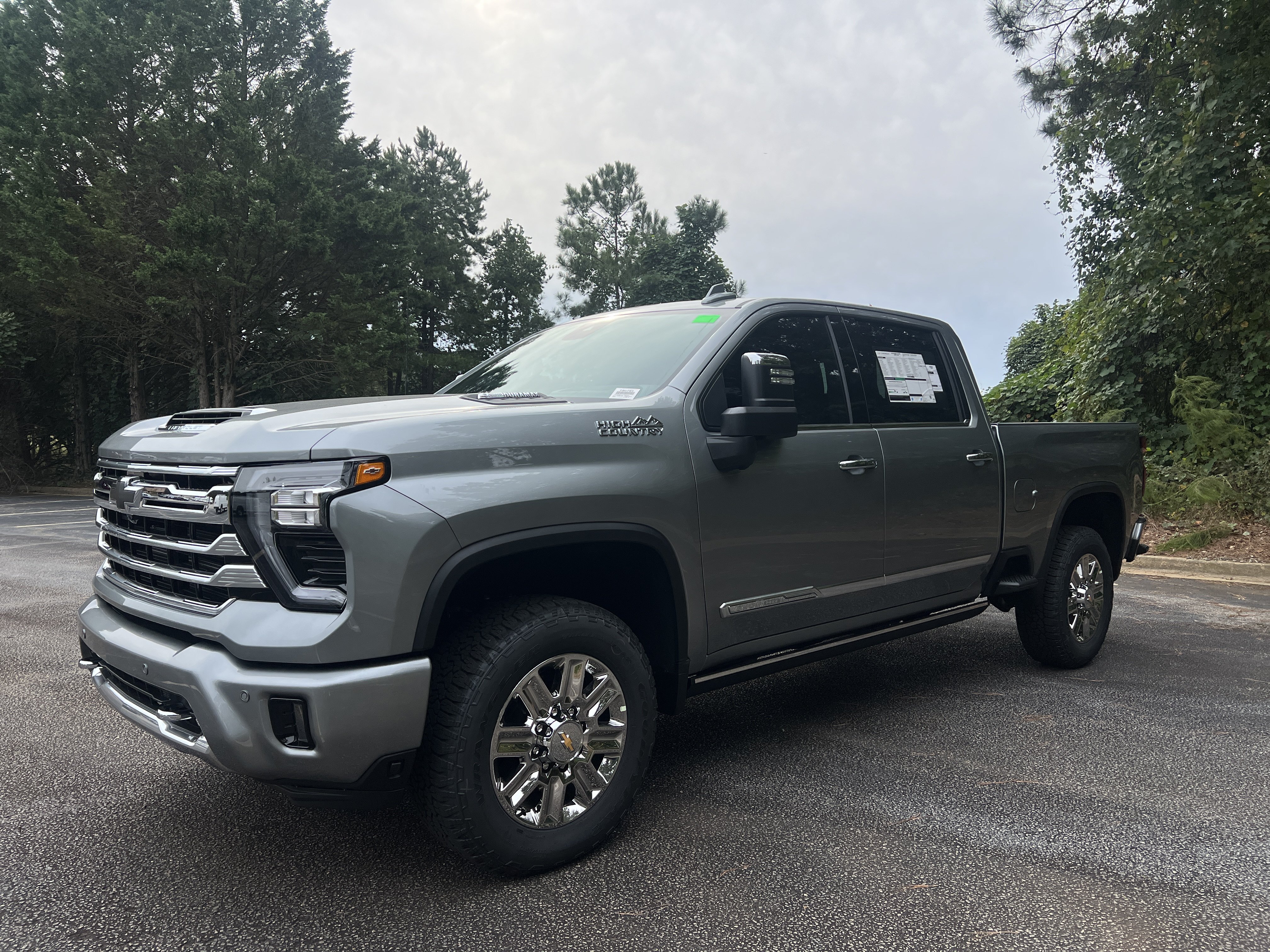 New 2026 Chevrolet Silverado 2500 High Country w/ High Country Premium Package AWD/4WD image 5