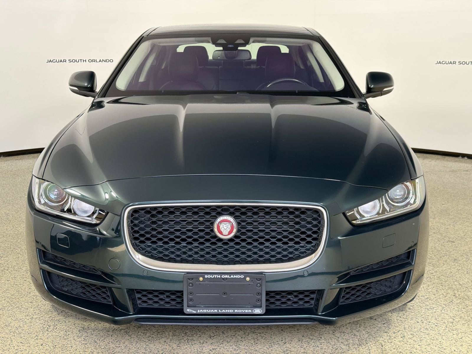 Used 2017 Jaguar XE Premium AWD/4WD image 8