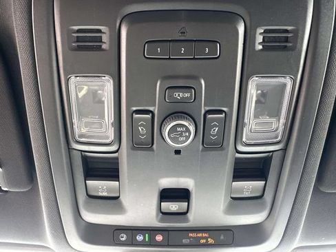 Used 2024 Chevrolet Tahoe LT w/ LT Signature Plus Package AWD/4WD image 37