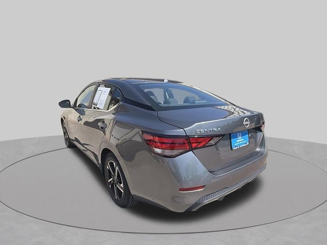 Used 2025 Nissan Sentra SV FWD image 3