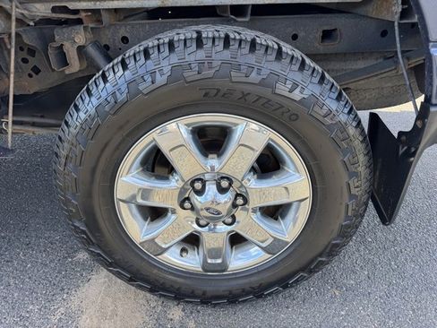 Used 2014 Ford F150 XLT w/ XLT Chrome Package image 11