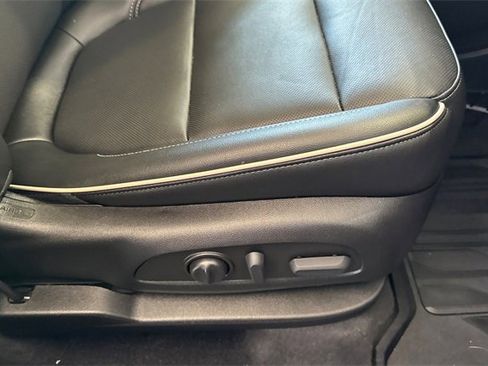 Used 2022 Chevrolet Traverse Premier w/ LPO, Floor Liner Package image 24