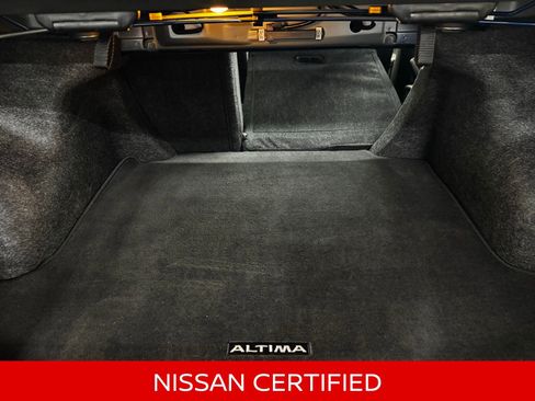 Certified 2025 Nissan Altima 2.5 SR FWD image 38