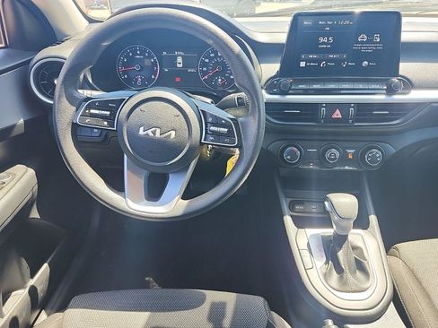 Used 2024 Kia Forte LXS FWD image 7