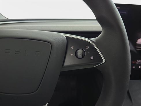 Used 2025 Tesla Model 3 Long Range image 22