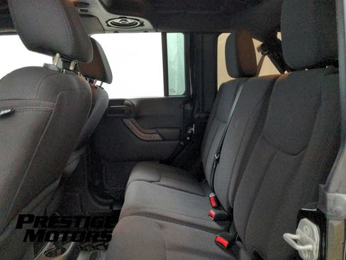 Used 2014 Jeep Wrangler Unlimited Sport w/ Quick Order Package 24S AWD/4WD image 22