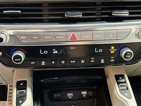 Used 2020 Kia Telluride SX AWD/4WD image 16