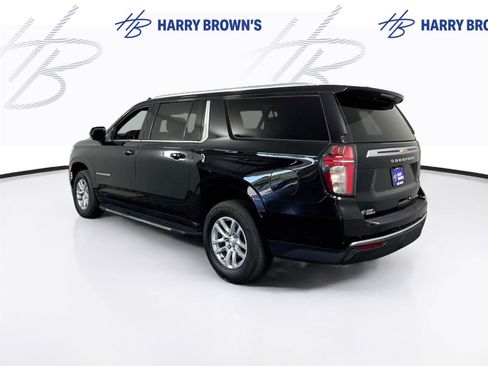 Used 2023 Chevrolet Suburban LT AWD/4WD image 31