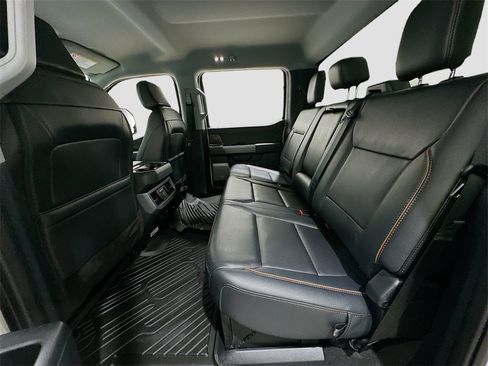 Used 2026 Ford F250 Lariat w/ FX4 Off-Road Package image 24