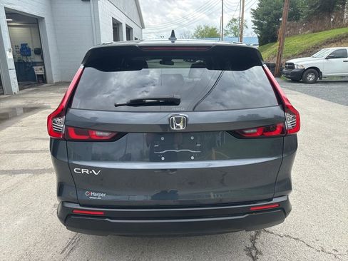 Used 2023 Honda CR-V EX image 4