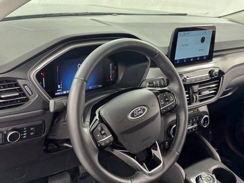 Used 2024 Ford Escape Active AWD/4WD image 35