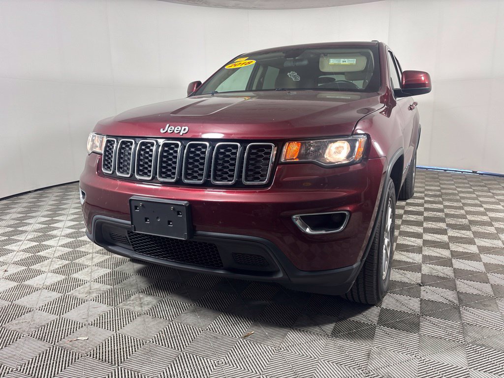 Used 2018 Jeep Grand Cherokee Laredo AWD/4WD image 7