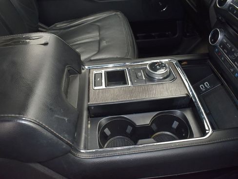 Used 2018 Ford Expedition Limited image 29